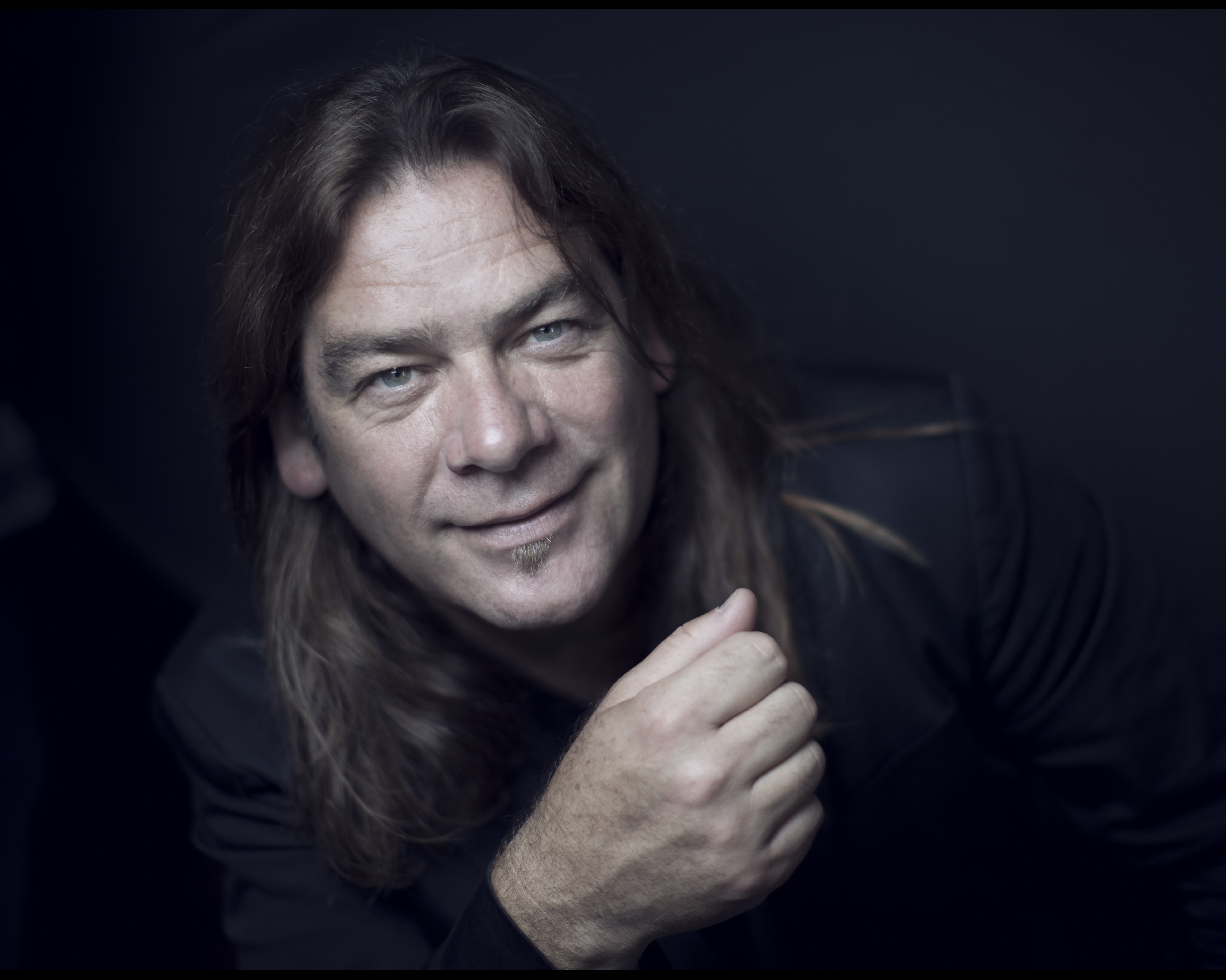 Alan Doyle smiling 